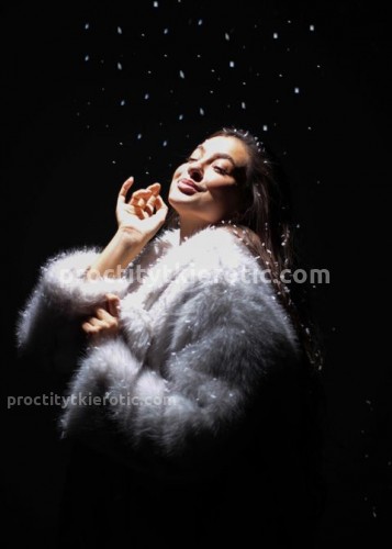 Оля, Г. Ильский